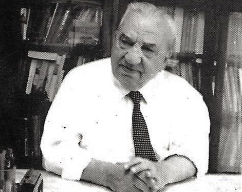 Zbulohet biseda e Haxhi LLeshit: “Kam luftuar shumë unë, s’pyesja se ka anglezë, amerikanë, as për Titon, Tempon dhe për Mehmetin, që ishte spiun i Fullcit…”/ Takimi me historianin e njohur, korrik ‘82