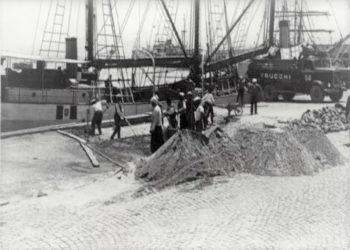 Pamje nga puna për sistemimin i portit të Durrësit në viti 1940