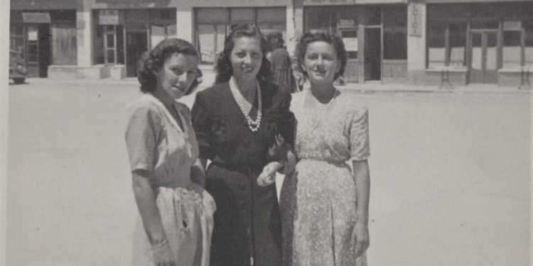 “Ndryshe nga kampet naziste, ku ato plaçka ishin të sigurueme, në Tepelenë, kishte njerëz që nuk kishin shtrojë e mbulojë e, flinin mbi dërrasat…”/ Dëshmia tronditëse e ish-të internuarit