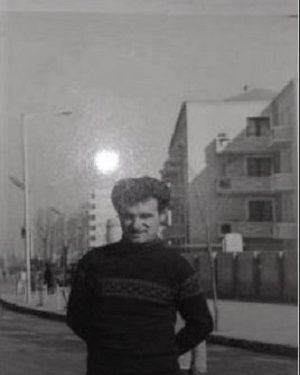 “Tentova arratisjen në ’64-ën, por na spiunoi shoku i grupit, Flamur M., që ishte i Sigurimit dhe vuajta 8 vjet burg, kur u lirova, gruaja e tij, më…”/ Historia e trishtë e korçarit që u arrestua kur ishte 17 vjeç