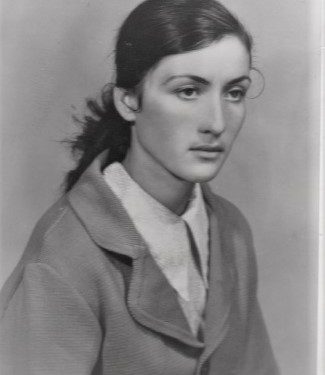 “Përveç mbesë e Krajl Nikollës, Mbretit të Malit të Zi, ajo është edhe e bija e një armiku të përbetuar të popullit, i arratisur në…”/ Dëshmia e rrallë, si e “demaskuan” të internuarën, në Pluk të Lushnjes
