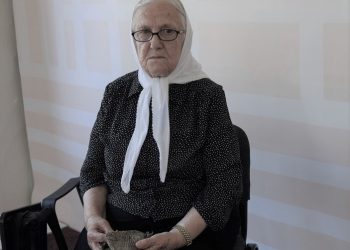 “When the parents escaped, we three children were taken to the Tepelena camp, the 12-year-old brother was hit by a mine and I collected the pieces of the body…”/ The shocking testimony of the 86-year-old woman from Tropoja