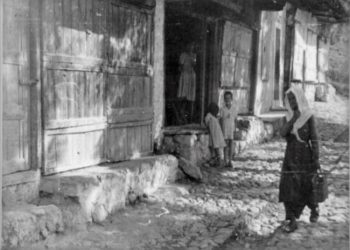 View of Kruja bazaar, in 1935