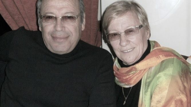 “Me Petrikën u njoha gjatë një mbrëmje vallzimi dhe u ndjeva shumë mirë pasi, ai kërcentë bukur e pas atij vallzimi, që zgjati shumë, ne…”/ Rrëfimi i rrallë i aktores korçare