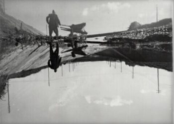 Momente nga puna për sistemimin e lumit të Lanës, në vitin 1942-1943