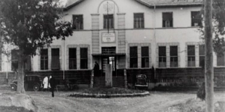 Momente nga puna për ndërtimin e Spitalit Civil në Tiranë, viti 1941