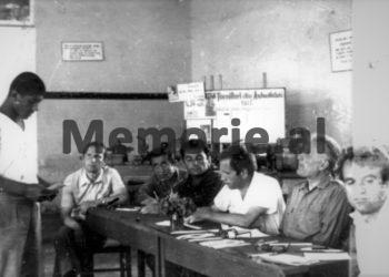 “Drejtori Enrik Çoba, u dërgua për specializim në Moskë, ku mori modelin ‘Makarenko’ që u zbatua deri në vitin ’90-të…”/ Historia e panjohur e “Shkollës së vagabondave”, nga Gramshi në Yzberish