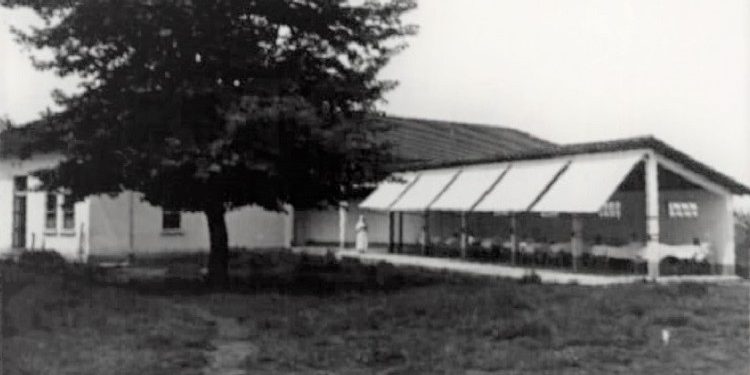 Momente nga puna për ndërtimin e Spitalit Civil në Tiranë, viti 1941