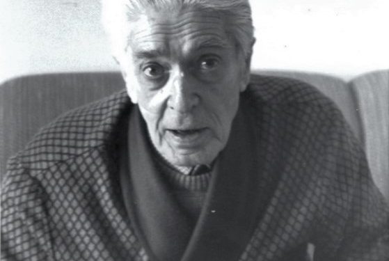 “Pasi ishte katandisur në një grumbull kockash, infermieri i kampit, i tha të bëhej si i vdekur dhe pasi shokët ta mbulonin me dhe, ai…”/ Historia tronditëse e Prof. Guljelm Deda