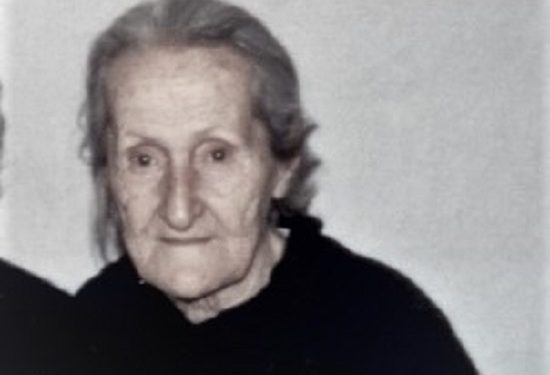 “Martën, të bijën e Gjon Markagjonit, vajzë e re dhe e bukur, drejtori i burgut të Beratit, Strati Papa e futi në zyrën e tij…”/ Dëshmia tronditëse e së bijës të Kapidanit të Mirditës