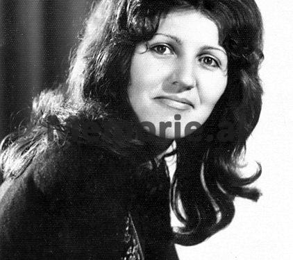 “Duke qenë një sportist i famshëm, Panos i shkonin vajza të reja dhe e prisnin pas stërvitjes te Klubi ‘Partizani’, e kur vinte në shtëpi…”/ Dëshmia e rrallë, e gruas së legjendës të futbollit shqiptar