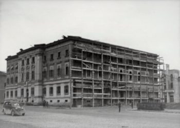 Pamje nga puna për ndërtimin e godinave të Ministrive në Tiranë, vitin 1940