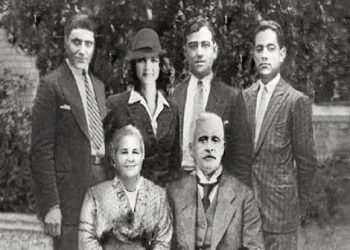 “Burrat e familjes Cakrani, ishin firmëtarë të Pavarësisë dhe ministra në qeverinë e Ismail Qemalit, por ata, jo vetëm që s’pranuan rroga, por…”/ Refleksionet e poetit dhe shkrimtarit të njohur, nga SHBA