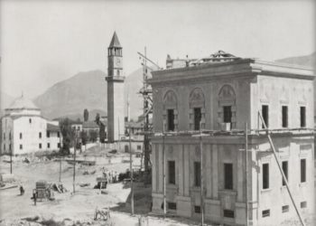 Fotografi të ndryshme nga ndërtimi i Ministrive në Tiranë, viti 1939