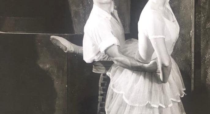 “Në ’57-ën gjatë kthimit nga Bashkimi Sovjetik, vapori ndaloi në Pire, ku unë u arratisa, e kërkova azil…”/ Historia e panjohur balerinit shqiptar, që shkëlqeu në Athinë e New York, ku kërceu me Nurejevin