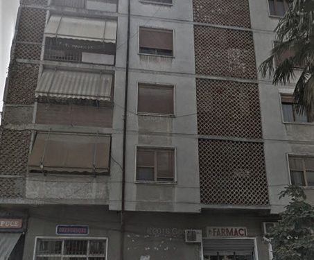 “Kur u futëm në shtëpinë e Piro Gushos konstatuam se, pasi kishte marrë pistoletën, ai kishte dalë para pasqyrës dhe…”/ Dëshmia e mjekut ligjor të Fierit, për ngjarjen tragjike, në prill ‘75