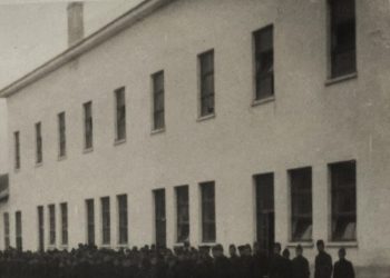 “The head of the Interior Department, K.N., with a ‘Gas’ took me to a villa on the beach of Durrës, where there was no one and after locking the door…”/ The shocking testimony of the Polish woman who complained to Enver Hoxha in ‘ 73-in