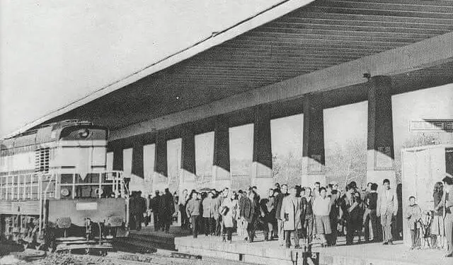 “Shitësja e biletarisë, pasi merrte bileta false nga inxhinieri tropojan që punonte me djalin e Enverit, u lidhën me Gaspër Çurçinë dhe…”/ Historia e panjohur e “grupit të falsifikatorëve”, në ‘85-ën