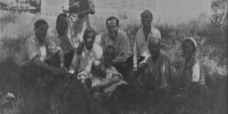 Fotografi të Frano Iliajt me shokë e miq të tij, në vitet 1952-1966