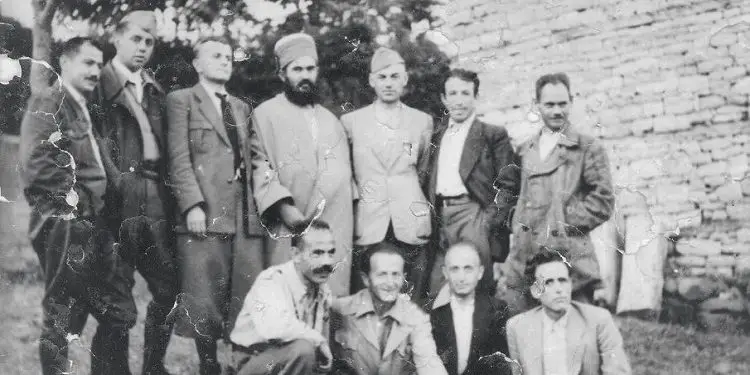 “Vrasja pas shpine me tradhti e Mustafa Gjinishit nga Enver Hoxha, ishte prologu i fytyrës së vërtetë të komunizmit, që po vinte në Shqipëri, pasi…”/ Refleksionet e shkrimtarit