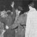 “Kur pa se në sallë ndodhej dikush që i kishte shkaktuar 23 vite burg, ai iu drejtua ambasadorit amerikan: Shkëlqesi, më keni nderuar shumë sot, por…”/ Historia tronditëse e të riatdhesuarit nga SHBA-ja