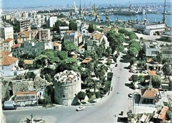 “Kalanë s’na lanë ta vizitonim, sepse ishte burg politik, kurse Xhamia e Pazarit, ishte shkollë trajnimi, për akrobatët e cirkut, prej lartësisë së tavaneve…”/ Udhëtimi i turistëve italianë, në Shqipëri në ’82-in