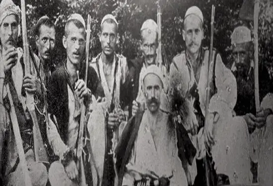 “Në prezencë të kryeministrit Kotta dhe ministrit Juka, i thashë Mbretit Zog se, komandanti i Mbrojtjes, gjeneral Aranitasi dhe ai i Xhandarmërisë, kolonel Shatku, s’janë në…”/ Kujtimet e kolonel Hysen Selmanit