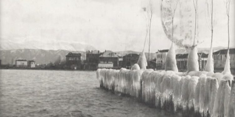 Fotografi me pamje nga qyteti i Pogradecit në vitet 1916-1940