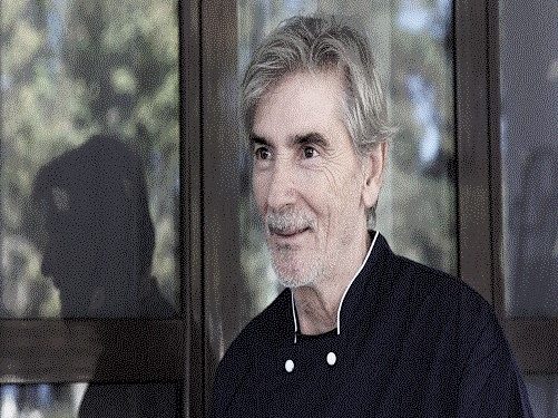 “Mua më trokiti fati në derë, sepse tek po rrija para Institutit të Arteve, aty erdhi Viktor Gjika, që s’e njihja fare e bashkë me Imamin e Cergën, unë…”/ Dëshmia e aktorit, që ka luajtur edhe në 12 filma në Greqi