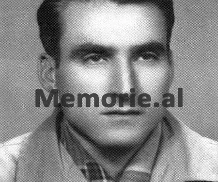 “Në Bosnje, ishte i fejuar me këngëtaren Beba Selimoviq, por e ktheu UDB-ja në ’58-ën, se dyshonin që ishte i Sigurimit dhe në Shkodër, e gjithë rinia e kishte…”/ Historia tragjike e familjes Begoviq
