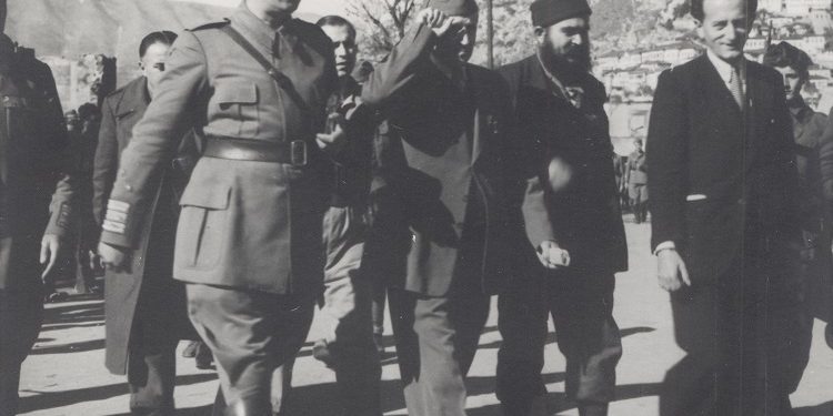 “Enveri, një njeri i paskrupullt, profesoruc që aksidentalisht u gjend në mbledhjen e PKSh-së, për gabimet trashanike të kryetarit tonë, Koço Tashko, i cili…”! Dëshmitë e ish-ministrit, që vuajti 15 vjet në Burrel