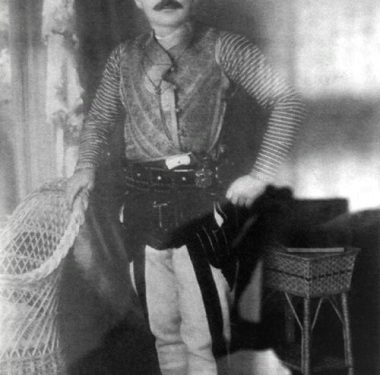 “Kapidan Gjon Markagjoni, me disa Mbretërorë, është në Shkodër dhe ka deklaruar që të bëjnë qëndresë, kurse Abaz Kupi, me një barkë, është nisur për…”/ Kujtimet e kolonel Hysen Selmanit