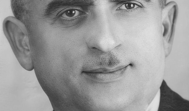 “Në Shtëpinë Botuese, punoja në një zyrë me kolegun, që unë e kisha futur në punë, por ai më spiunoi te Sigurimi, sikur kisha folur kundra pushtetit dhe…”/ Kujtimet e Petro Markos