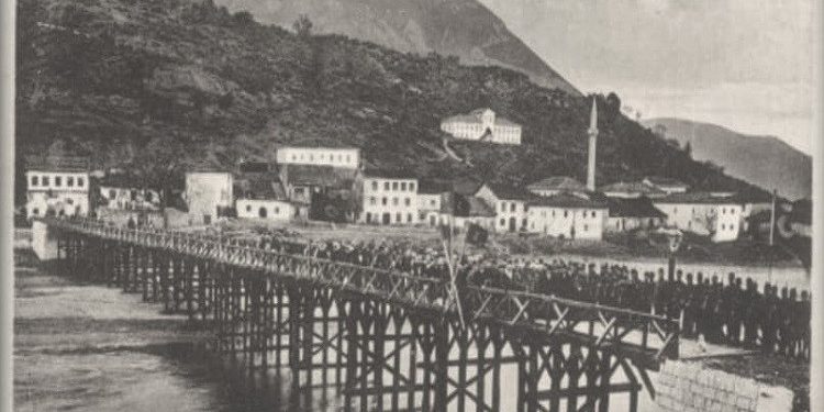 Fotografi dhe pamje nga qyteti i Lezhës në vitet 1924-1924