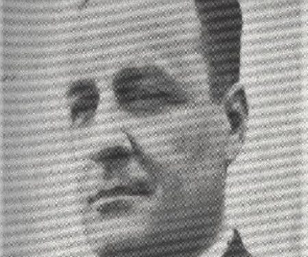 “Vjershën ‘Lotët e mërgimtarit’, botuar në 1936, e ribotuan te ‘Drita’, por faqosësi, gabimisht e futi te cikli që sapo kisha dorëzuar dhe kur e pa Mehmet Shehu, tha…”/ Kujtimet e Petro Markos