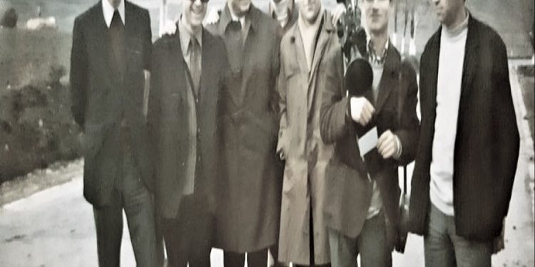 “Pasi refuzova ta ribëja kronikën e vizitës së Enverit në Muzeun Historik Kombëtar, ku kisha futur vetëm 4 minuta, drejtori i përgjithshëm, Çajup Rusmjali, më tha…”/ Kujtimet e gazetarit të njohur të RTSh-së