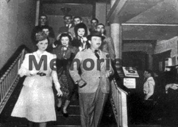 “Kur koloneli Emin Akyn, na tha se; Mbreti Zog, bashkë me familjen dhe Suitën, mbërriti fare mirë në Londër e u akomodua në Hotel ‘Ritze’, ministri Asaf Xhaxhuli…”/ Kujtimet e kolonel Hysen Selmanit