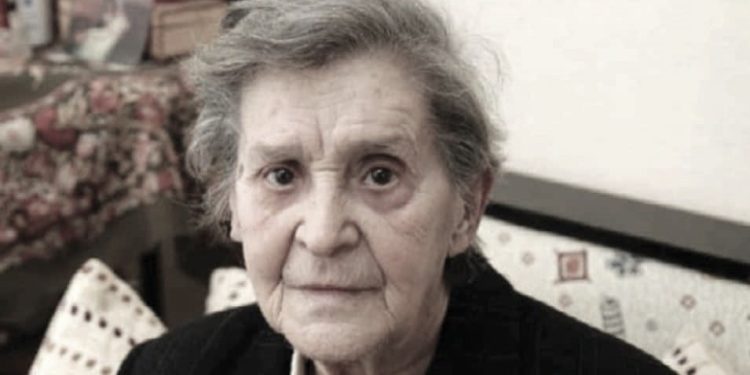 “Musine Kokalarin e kisha shoqe qelie, ajo më tregonte se Enveri e adhuronte, kishte ndjenja për të dhe njëherë ai…”/ Dëshmia tronditëse e vajzës që u lind në Korfuz dhe vuajti 12 vite burg