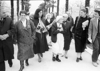 “Kur Nënë Tereza, shkoi në malësitë e Pukës, për të vizituar motrat e veta dhe në shenjë respekti, hoqi kryqin nga qafa e, ja dhuroi hoxhës, Hafiz Elezit, ai i tha…”/ Refleksionet e studiuesit të njohur