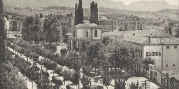 Fotografi me pamje të ndryshme të Tiranës 1917-1993