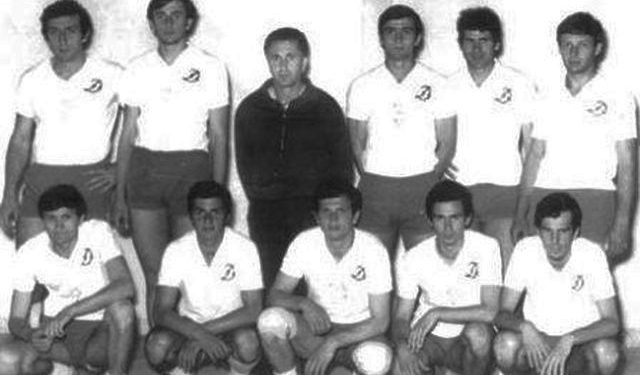 “Asllan Rusin, që na e kërkonin ekipet më të mira të Europës, ma hoqën nga sporti dhe Sigurimi e shtroi në psiqiatri, pasi dashuronte vajzën e Enverit…”/ Historia tragjike, e legjendës së volejbollit shqiptar