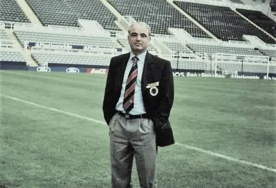 “Ekipi i Tiranës dhe tifozët e saj, s’duhet të viktimizohen, pasi para ’90-ës, ata ishin më të privilegjuar se ne të ‘Dinamos’, pasi ata kishin…”/ Dëshmia e ish-legjendës së bluve dhe e kombëtares