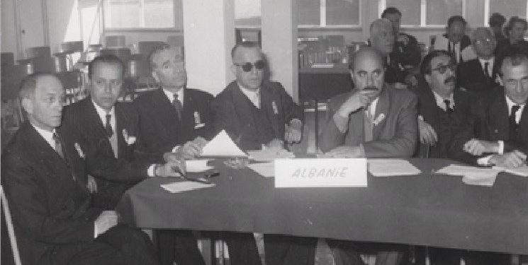 “Kur e pyeti Behar Shtyllën, për problemin e Kosovës, ai i’u përgjigj: Mjaft i kemi në Shqipëri, një milion injorantë, pa i shtuar edhe pesëqindmijë të tjerë…”! Historia e panjohur e kreut të mërgatës