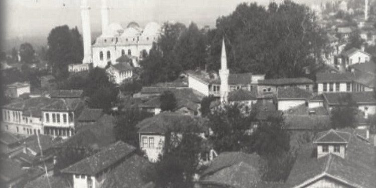 Fotografi me pamje të qytetit të Shkodrës rreth viteve 1879 – 1942