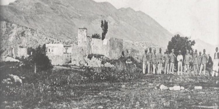 Fotografi me pamje të qytetit të Shkodrës rreth viteve 1879 – 1942