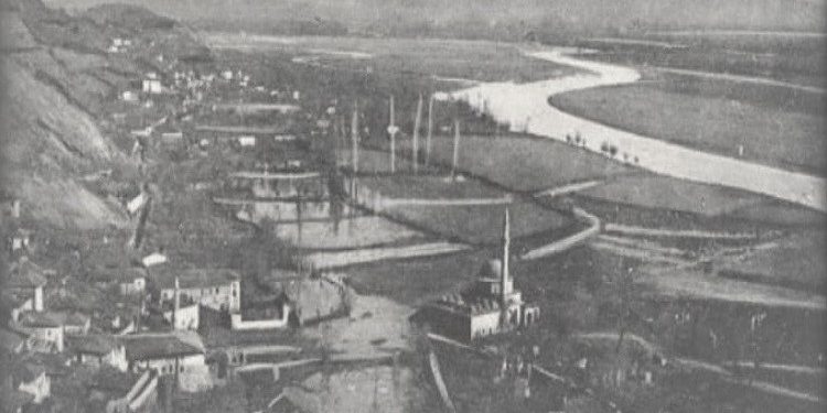 Fotografi me pamje të qytetit të Shkodrës rreth viteve 1879 – 1942