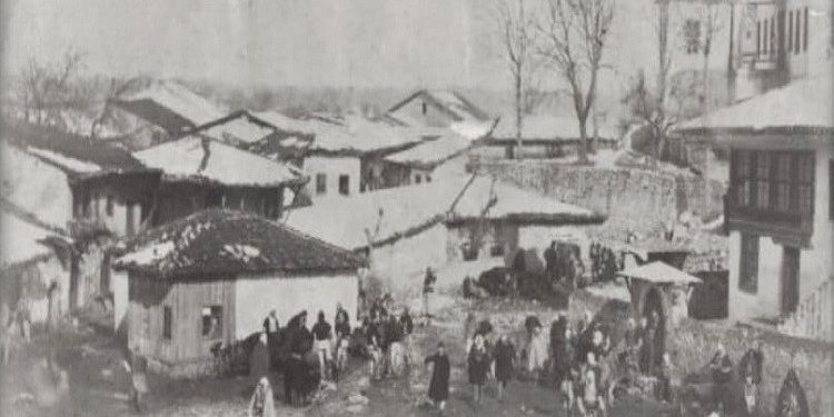 Fotografi me pamje të qytetit të Shkodrës rreth viteve 1879 – 1942