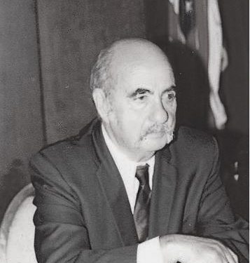 “Kur e pyeti Behar Shtyllën, për problemin e Kosovës, ai i’u përgjigj: Mjaft i kemi në Shqipëri, një milion injorantë, pa i shtuar edhe pesëqindmijë të tjerë…”! Historia e panjohur e kreut të mërgatës