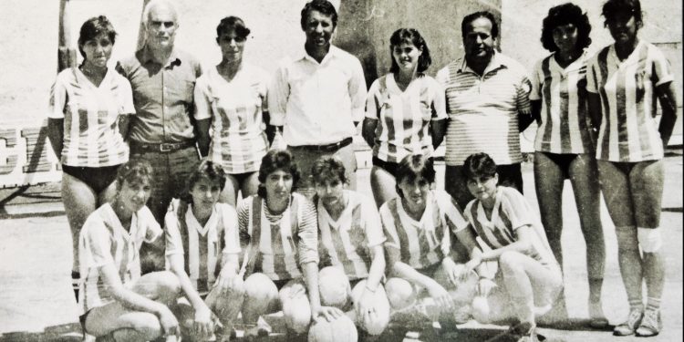 “Basketbollisti i famshëm, njeriu i koshit magjik, në prillin e 71-it, kundër ‘Partizani’-t, që u arrestua nga Sigurimi, për revistat italiane me….”/ Historia e panjohur Land Topallit, që punoi në lulishtet e Tiranës