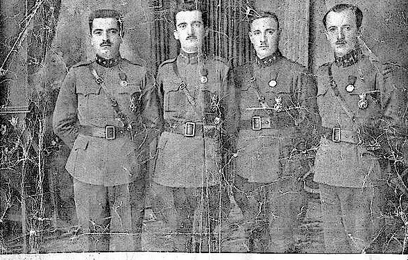 “Mbledhja e Lurës më 27 gusht ‘43, ku morën pjesë Mit’hat Frashëri, Abaz Kupi, Muharrem Bajraktari, Fiqiri Dine, Hysni Dema, Miftar Kaloshi dhe…”/ Historia e panjohur e “parlamenteve” të Dibrës